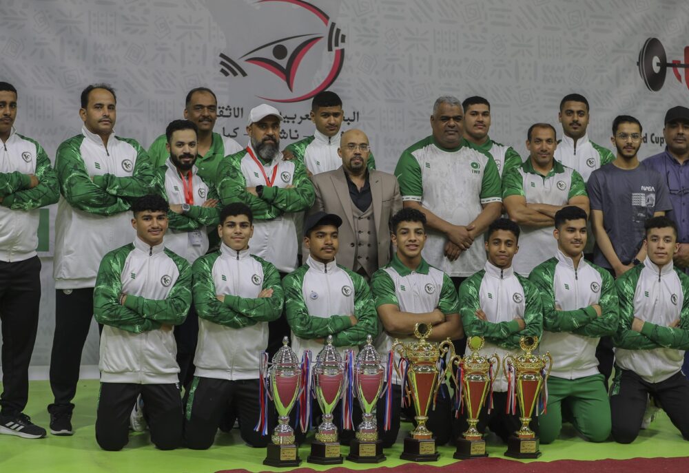 اخضر الاثقال أبطال ناشئي العرب لرفع الاثقال ووصيفاً للشباب و الكبار برصيد 106 ميدالية