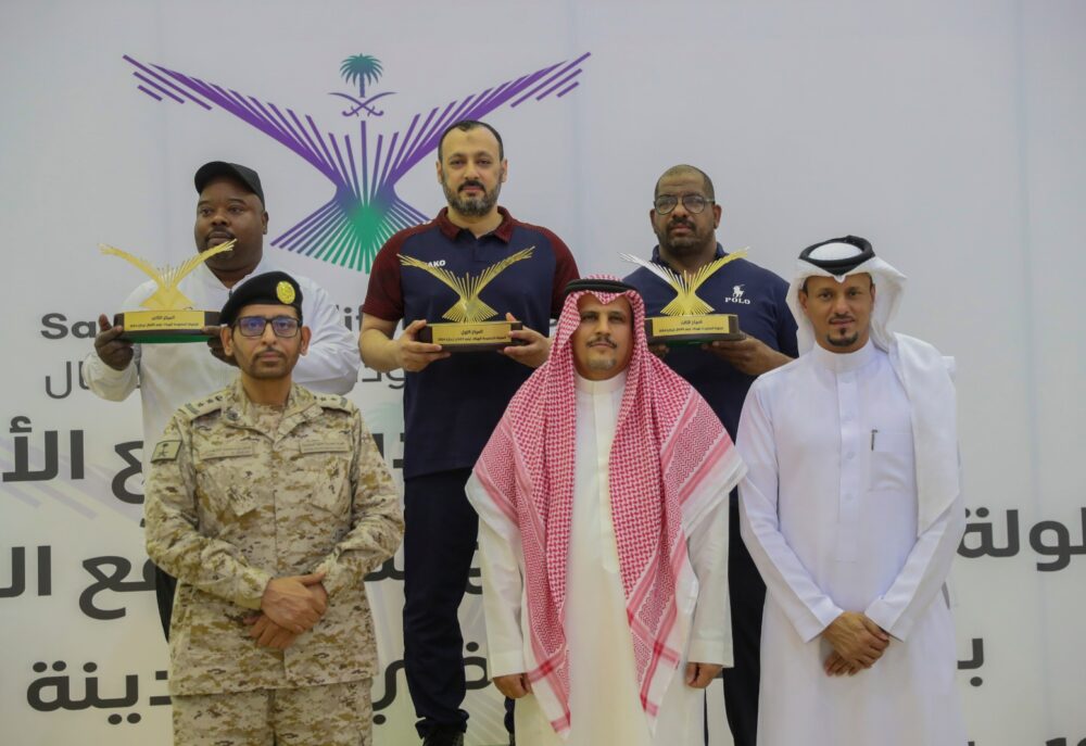 البرية تسيطر على ذهب الرجال و باور اب ذهب السيدات في البطولة المفتوحة للهيئات لرفع الاثقال
