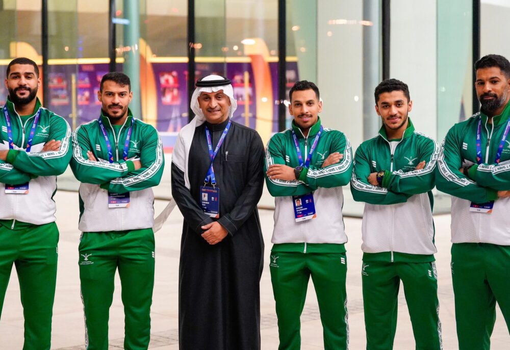 اخضر الأثقال يشارك في بطولة العالم للكبار بالبحرين